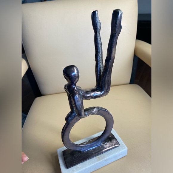 Unique Metal Gymnast Sculpture - Acrobat Sculpture on Marble Base - Picture 6 of 9